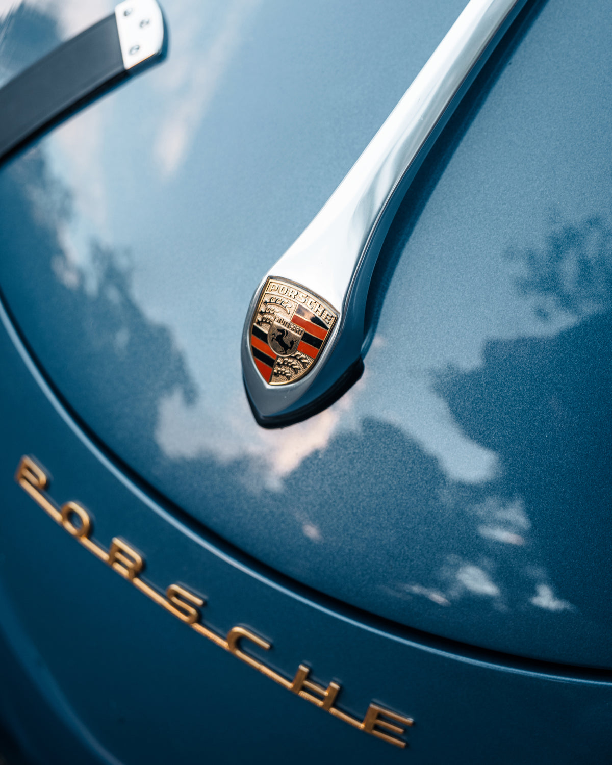 Porsche 356 Outlaw badge #1